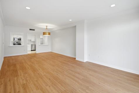 206 Shearwater Court West Jersey City NJ 07305