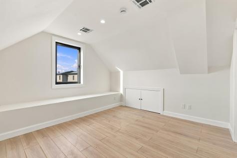 703 3rd Street Secaucus NJ 07094