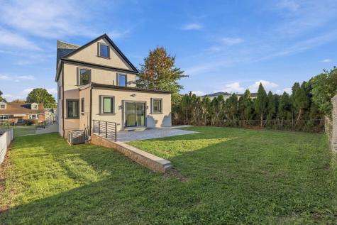 703 3rd Street Secaucus NJ 07094