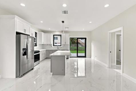 703 3rd Street Secaucus NJ 07094