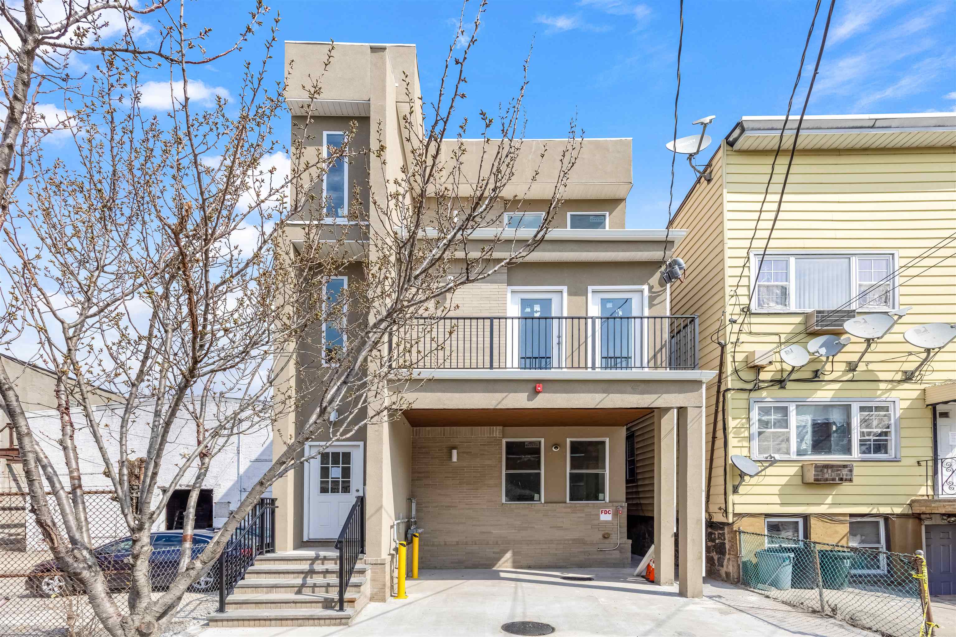 418 11th Street Union City NJ 07087