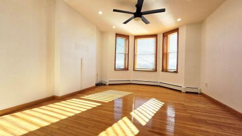 212 Highpoint Avenue Weehawken NJ 07086