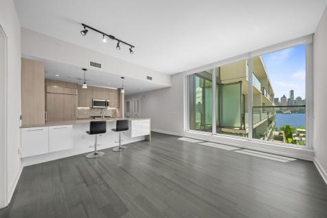 1200 Avenue At Port Imperial Weehawken NJ 07086