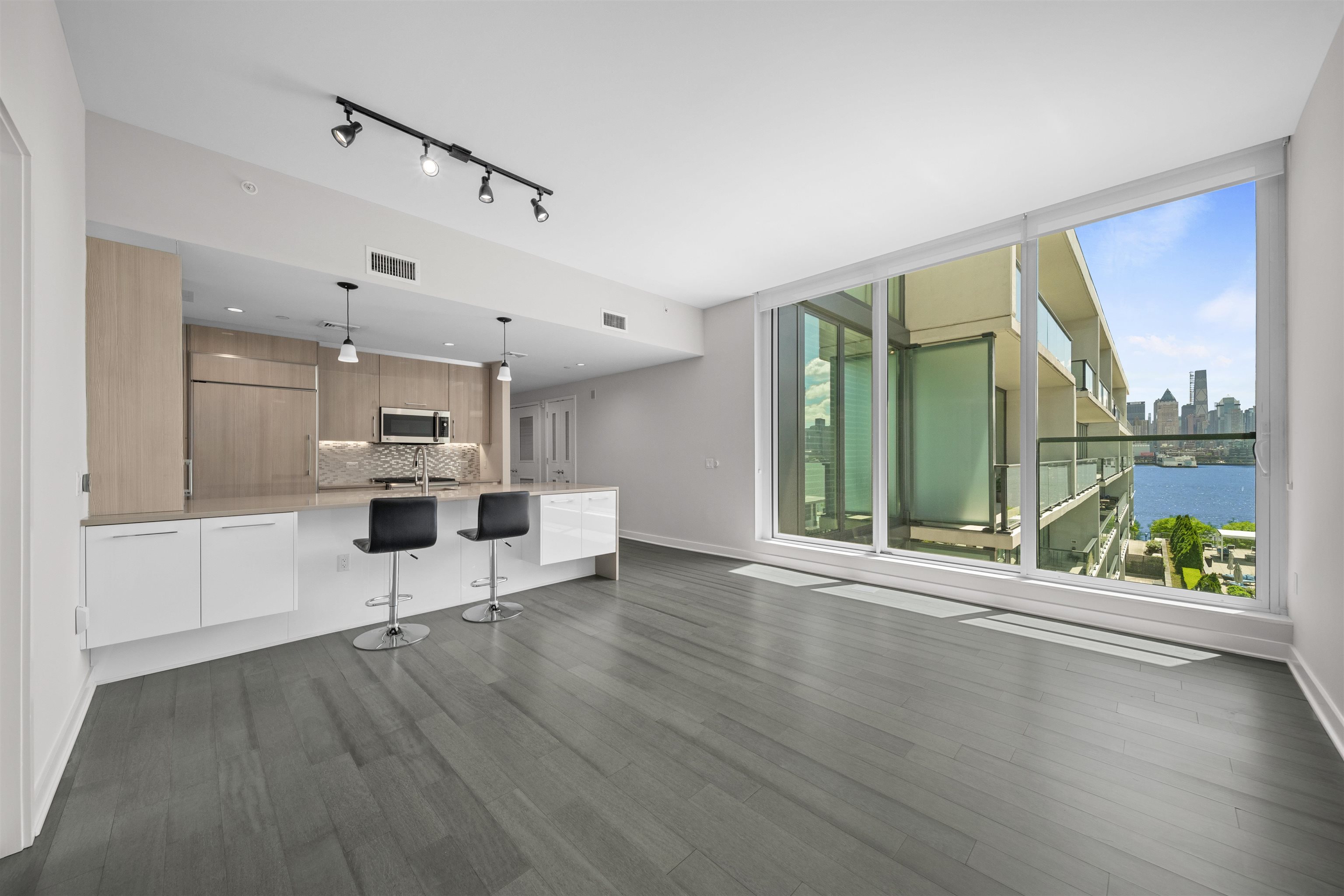 1200 Avenue At Port Imperial Weehawken NJ 07086