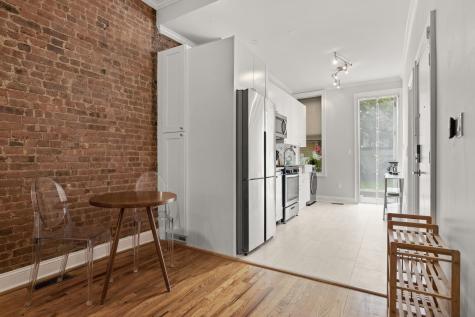 204 6th Street Jersey City NJ 07302