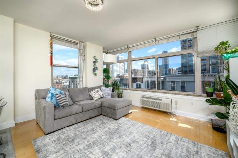 10 Regent Street Jersey City NJ 07302