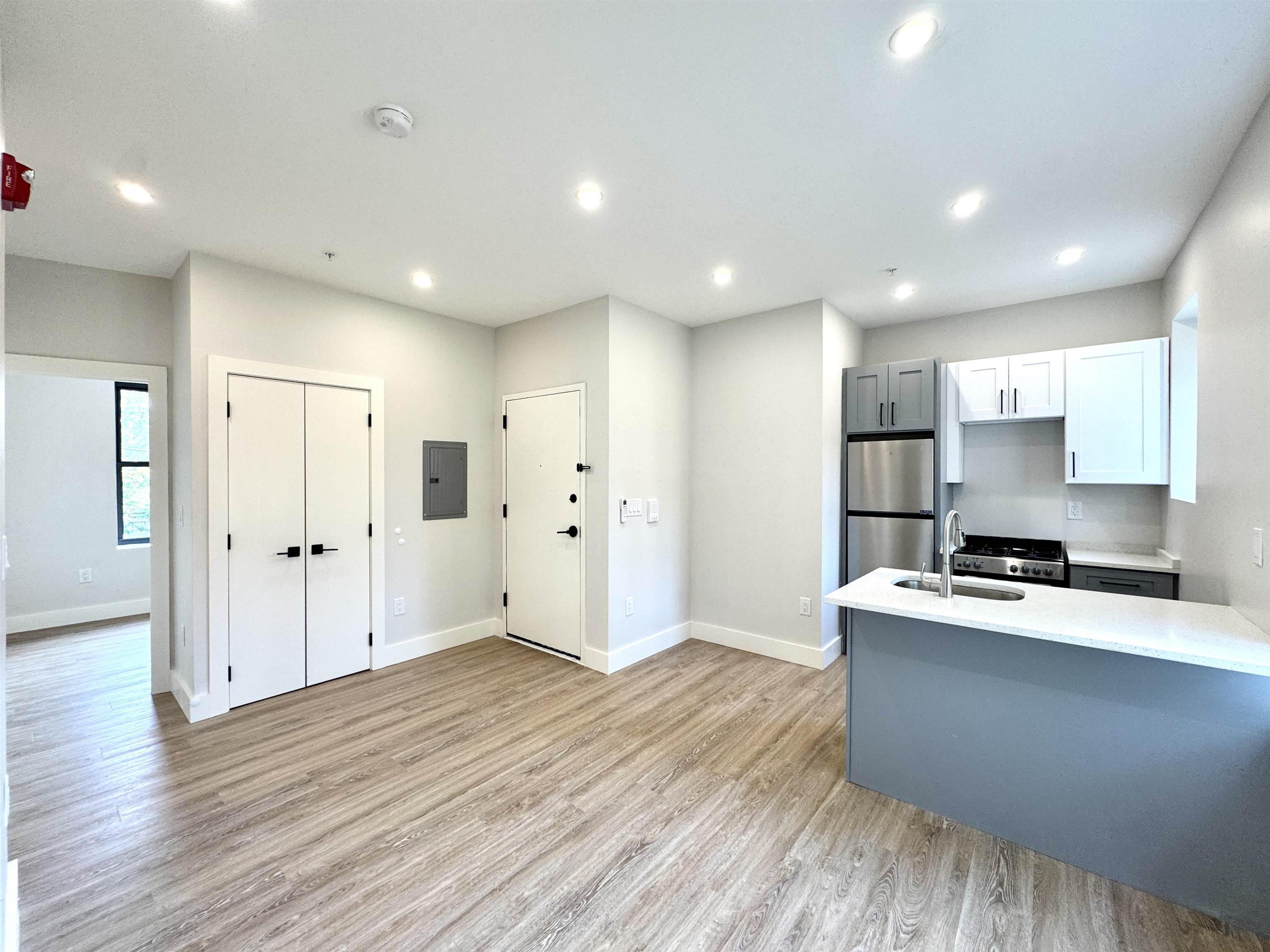 269 Martin Luther King Jr Drive Jersey City NJ 07305