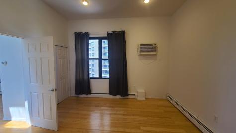4905 Park Avenue Union City NJ 07087