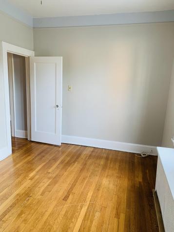 86 West 34th Street Bayonne NJ 07002