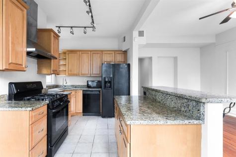 11 Hudson Place Weehawken NJ 07086