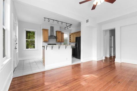 11 Hudson Place Weehawken NJ 07086