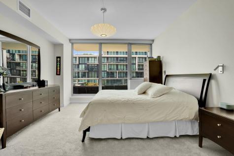 1000 Avenue At Port Imperial Weehawken NJ 07087