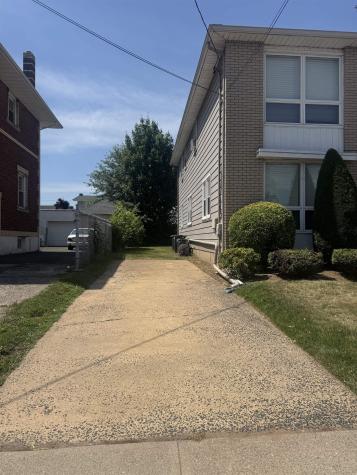717 Hudson Avenue Secaucus NJ 07094