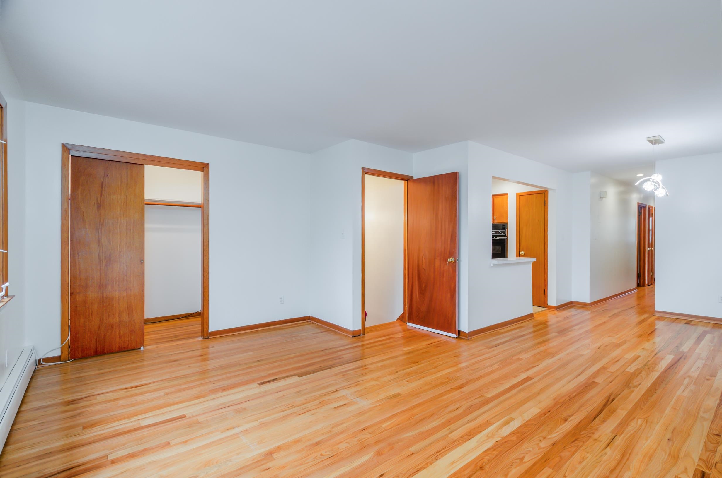 180 West 3rd Street Bayonne NJ 07002