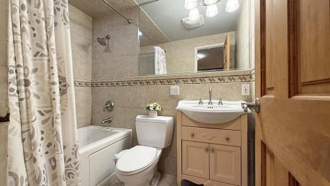 380 Mountain Road Union City NJ 07087