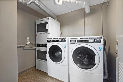 380 Mountain Road Union City NJ 07087