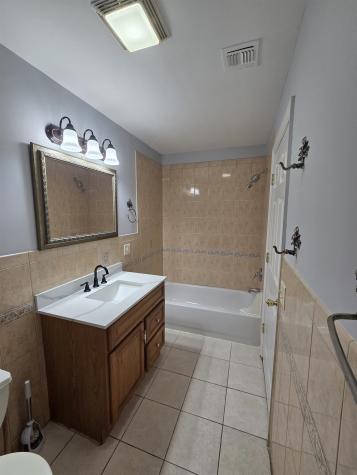 27 Jewett Avenue Jersey City NJ 07304