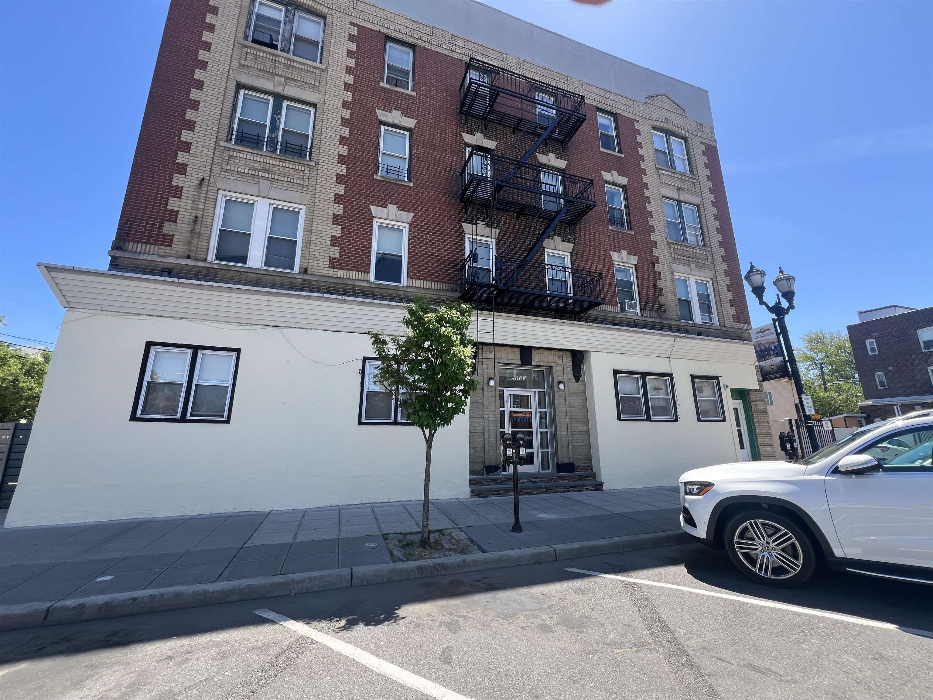 7222 Broadway North Bergen NJ 07047