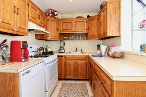 16-18 Hudson Place Weehawken NJ 07086