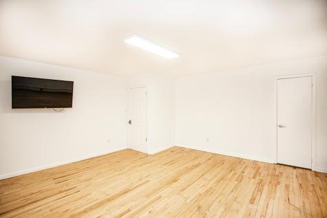 391 Manila Avenue Jersey City NJ 07302