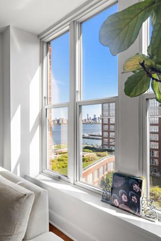 1125 Maxwell Lane Hoboken NJ 07030