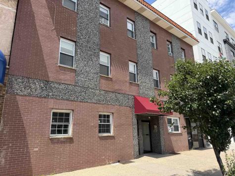 413 Avenue C Bayonne NJ 07002