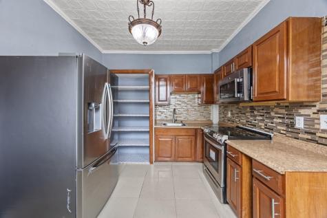 4317 Durham Avenue North Bergen NJ 07047