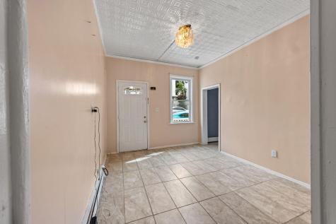 4317 Durham Avenue North Bergen NJ 07047
