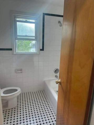 22 East 18th Street Bayonne NJ 07002