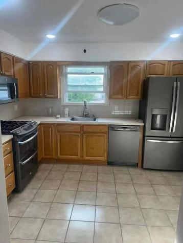 22 East 18th Street Bayonne NJ 07002