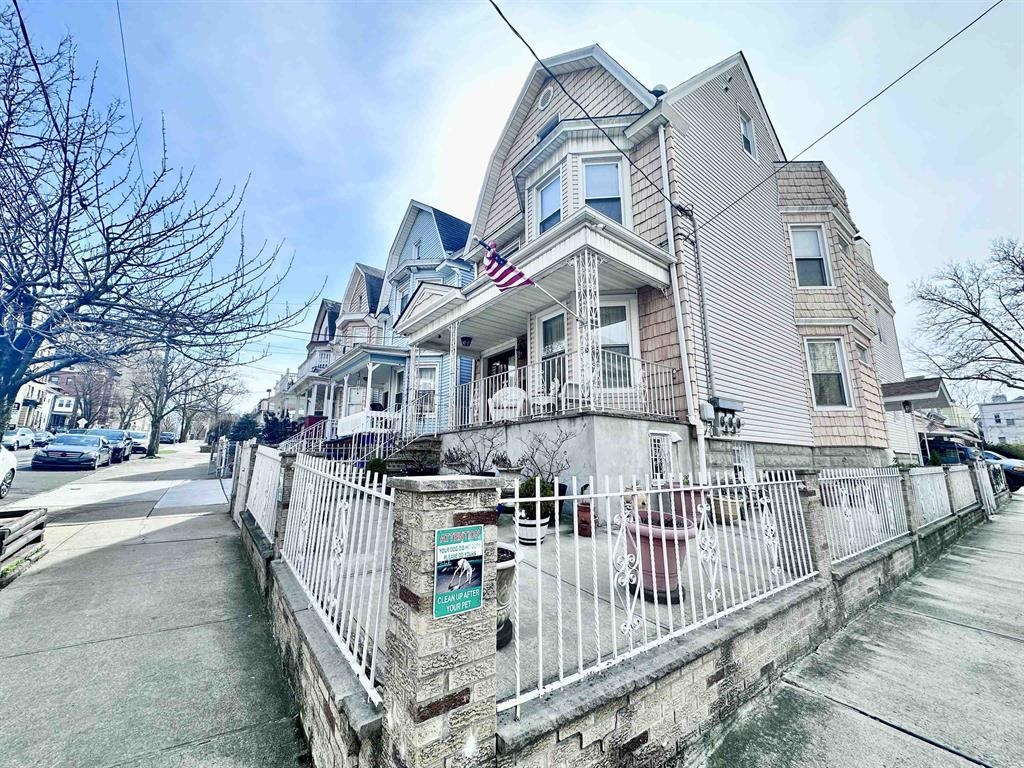 117 Duncan Avenue Jersey City NJ 07306