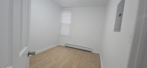 18 E 17th Street Bayonne NJ 07002