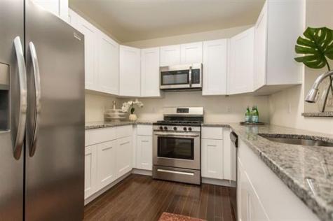 90 Clinton Avenue Newark NJ 07114