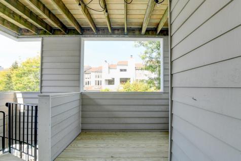 816 Topsail Lane Secaucus NJ 07094