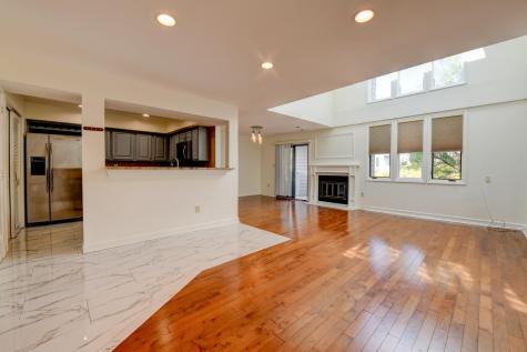 816 Topsail Lane Secaucus NJ 07094