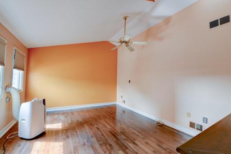 816 Topsail Lane Secaucus NJ 07094