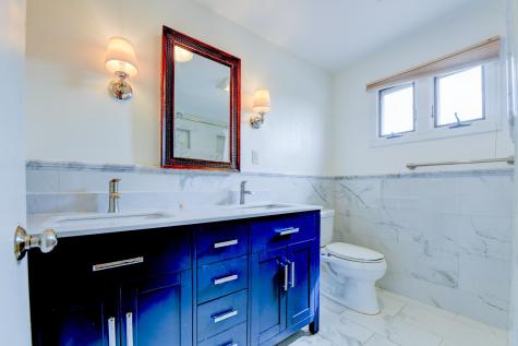 816 Topsail Lane Secaucus NJ 07094
