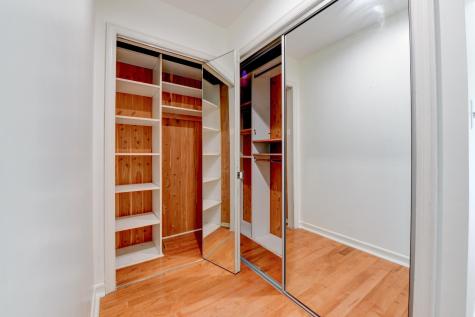 816 Topsail Lane Secaucus NJ 07094