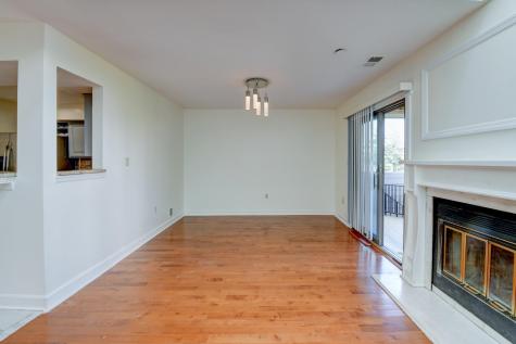 816 Topsail Lane Secaucus NJ 07094