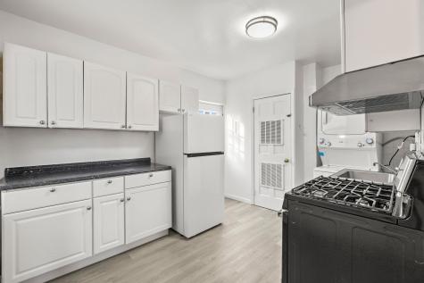 107 Hancock Avenue Jersey City NJ 07307