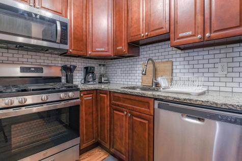 34 Gray Street Jersey City NJ 07302