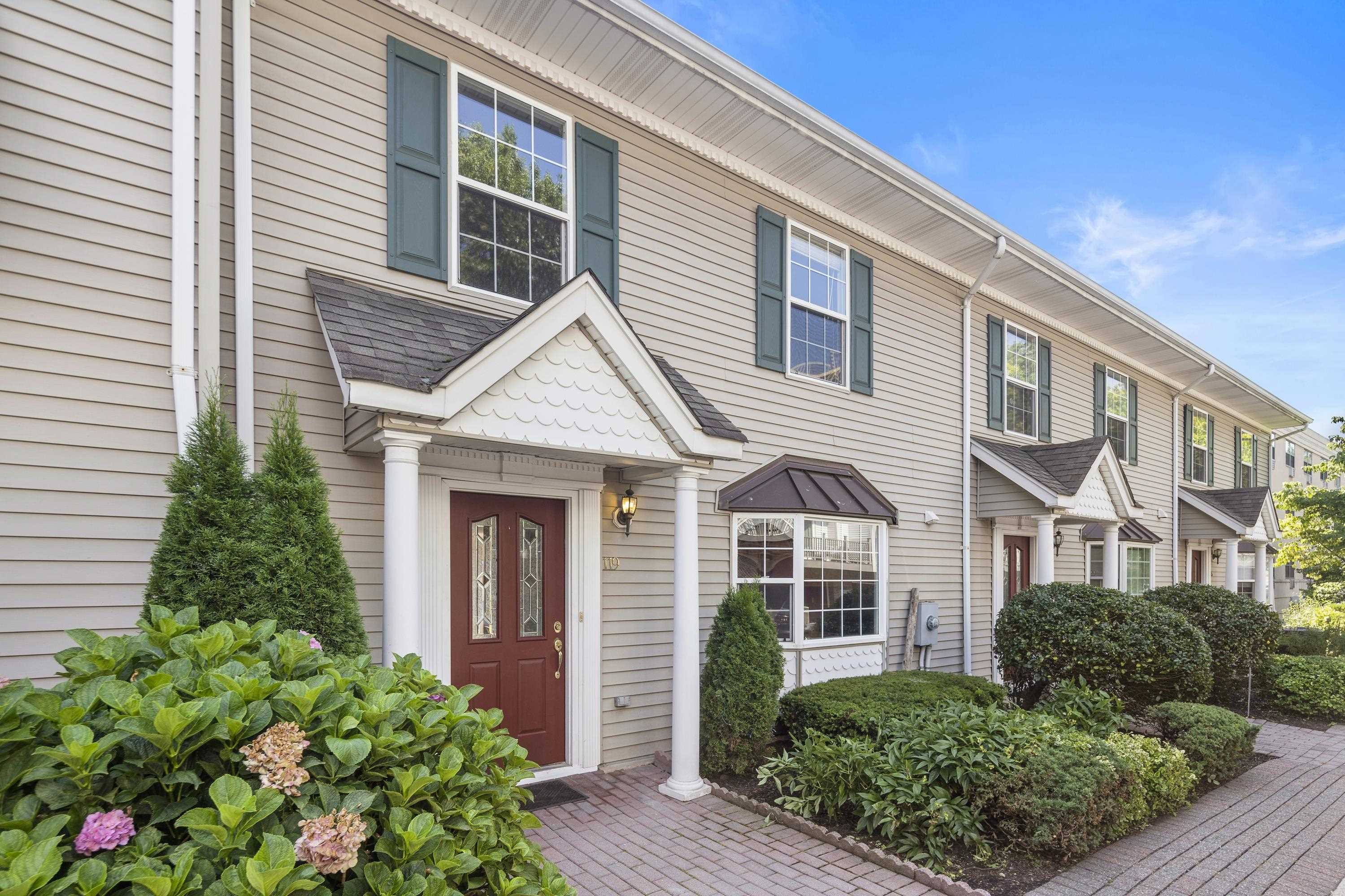 119 Panorama Drive Edgewater NJ 07020