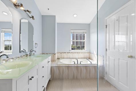 119 Panorama Drive Edgewater NJ 07020