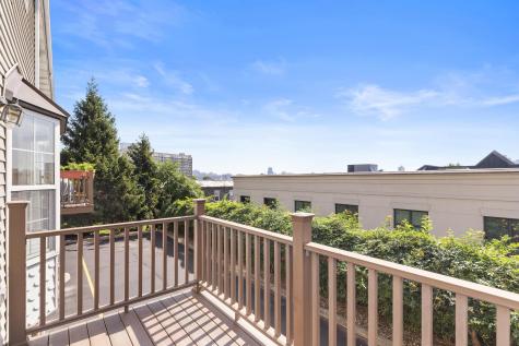 119 Panorama Drive Edgewater NJ 07020