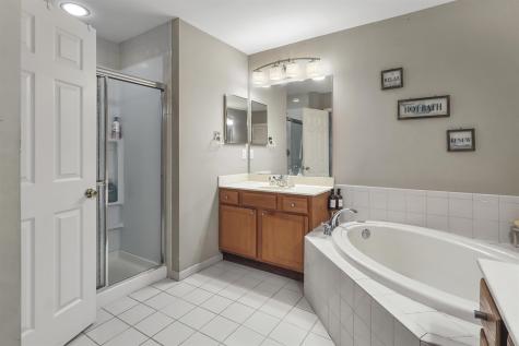 197 Blue Heron Drive Secaucus NJ 07094
