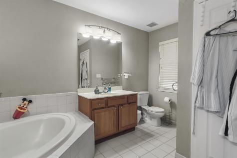 197 Blue Heron Drive Secaucus NJ 07094