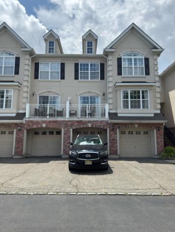 197 Blue Heron Drive Secaucus NJ 07094