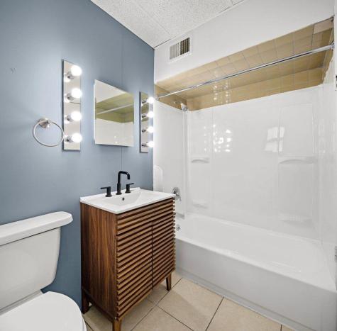 8 Perrine Avenue Jersey City NJ 07306