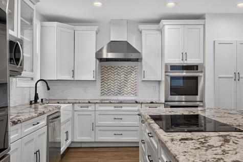 138 Avenue C Bayonne NJ 07002