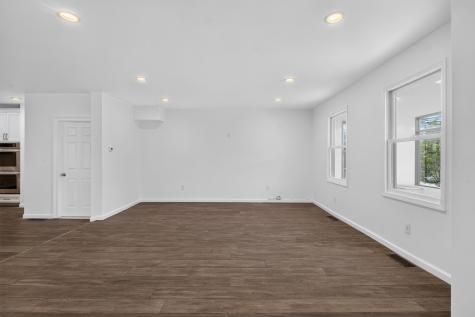 138 Avenue C Bayonne NJ 07002
